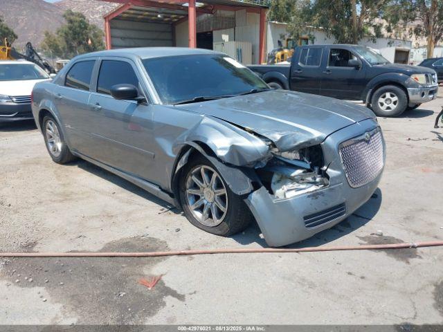  Salvage Chrysler 300