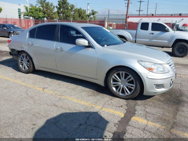  Salvage Hyundai Genesis