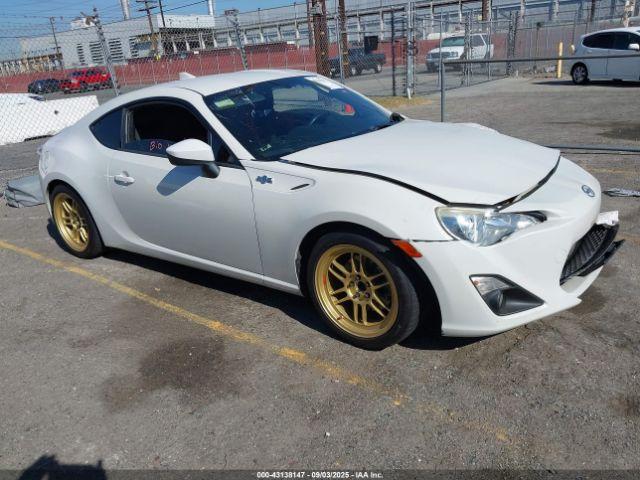  Salvage Scion FR-S