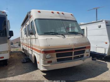  Salvage Chevrolet P30