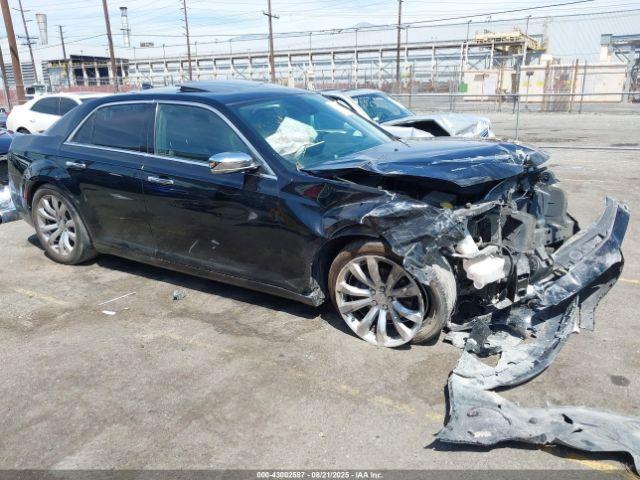  Salvage Chrysler 300