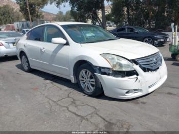  Salvage Nissan Altima