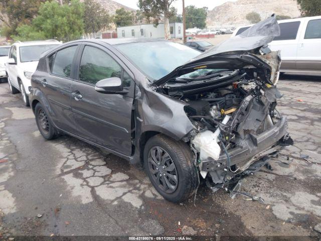  Salvage Toyota Prius c