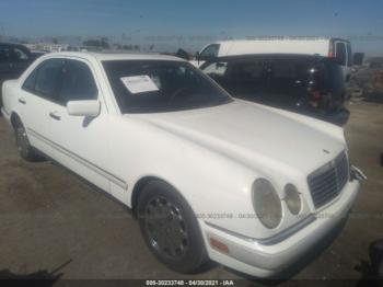  Salvage Mercedes-Benz E-Class
