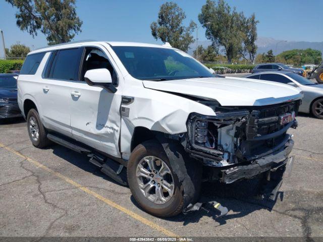  Salvage GMC Yukon