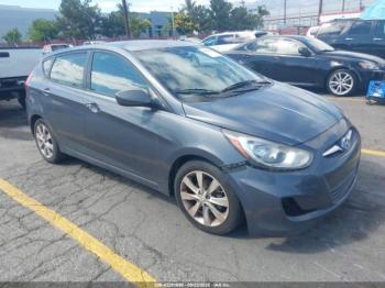  Salvage Hyundai ACCENT