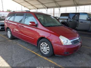 Salvage Kia Sedona