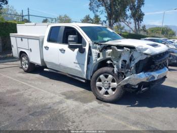  Salvage Chevrolet Silverado 2500
