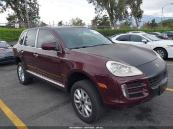  Salvage Porsche Cayenne