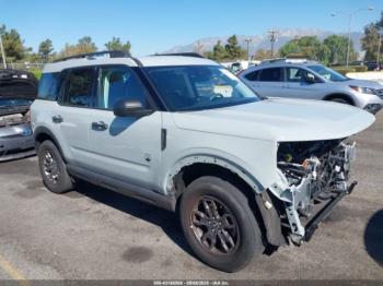  Salvage Ford Bronco