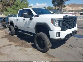  Salvage General Motors Sierra 2500HD