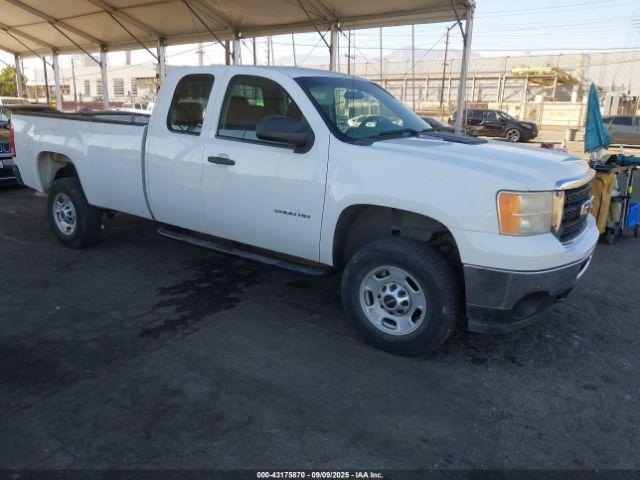  Salvage GMC Sierra 2500