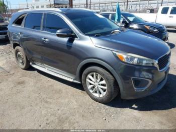  Salvage Kia Sorento
