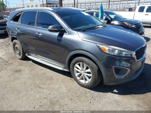  Salvage Kia Sorento