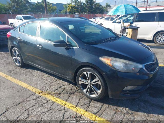  Salvage Kia Forte
