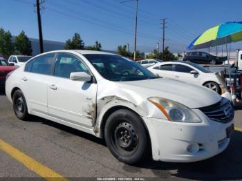  Salvage Nissan Altima