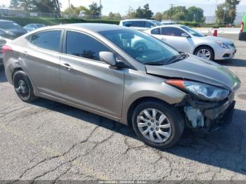  Salvage Hyundai ELANTRA