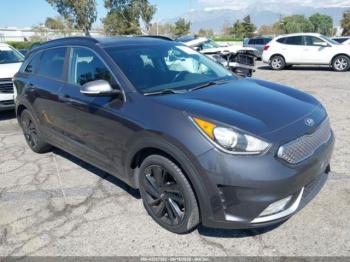  Salvage Kia Niro