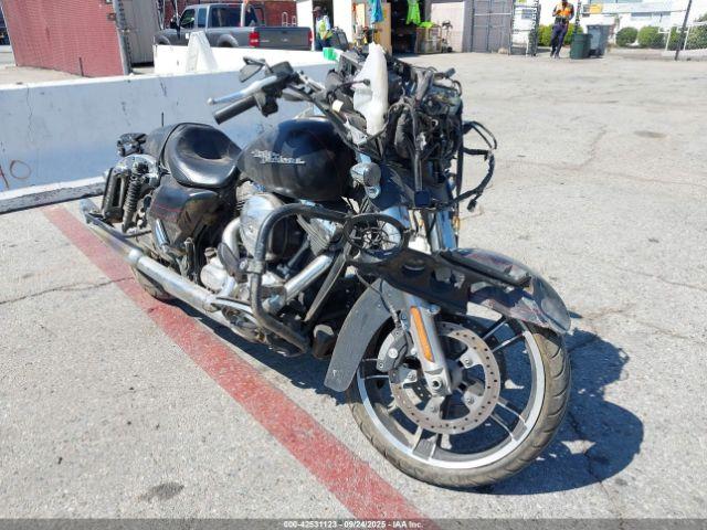  Salvage Harley-Davidson Flhxs