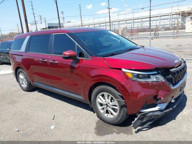  Salvage Kia Carnival