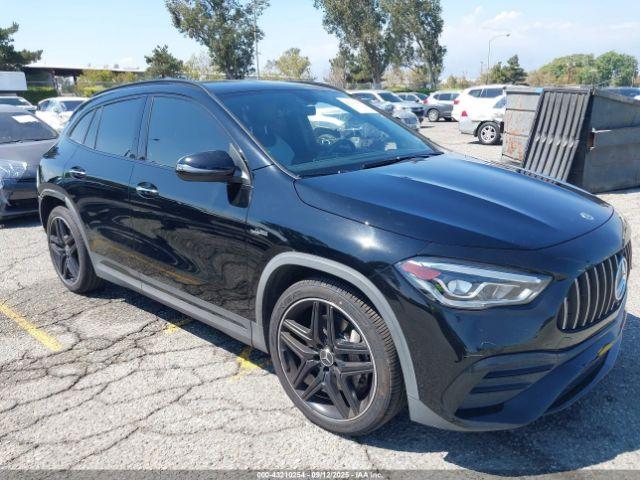  Salvage Mercedes-Benz GLA