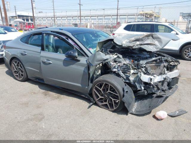  Salvage Hyundai SONATA