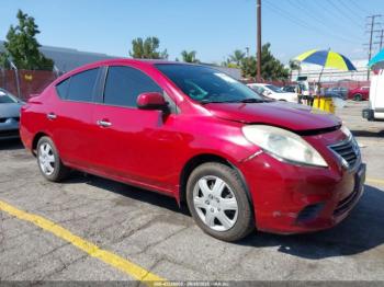  Salvage Nissan Versa