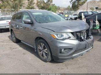  Salvage Nissan Pathfinder