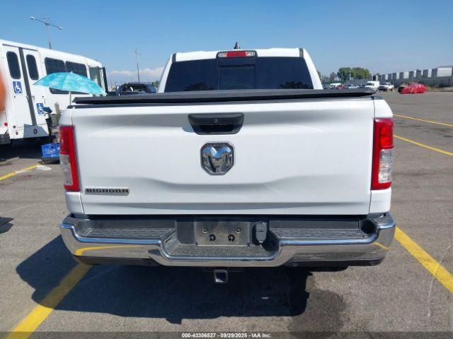 Ram 1500 Big Horn  4x2 5'7 Box Image 14