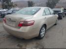 Toyota Camry Le Image 6