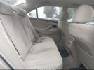 Toyota Camry Le Image 9