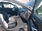 Toyota Camry Se Image 9