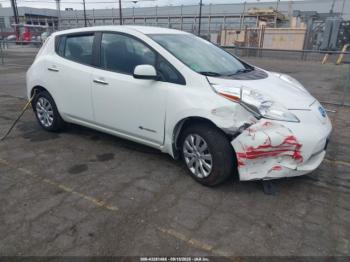  Salvage Nissan LEAF