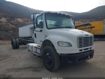  Salvage Freightliner M2