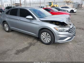  Salvage Volkswagen Jetta