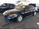 Toyota Camry Le Image 3