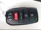 Toyota Camry Le Image 2