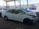 Toyota Camry Le Image 17