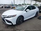 Toyota Camry Se Image 2