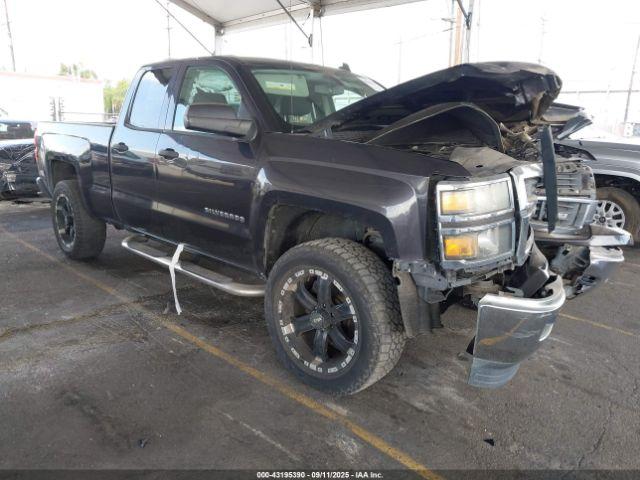  Salvage Chevrolet Silverado 1500