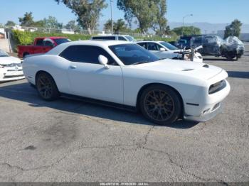  Salvage Dodge Challenger