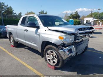  Salvage Toyota Tundra