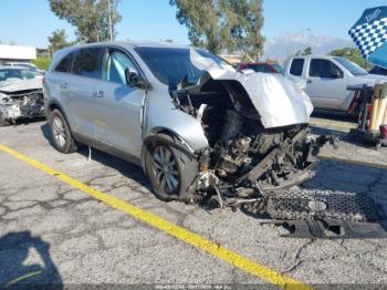  Salvage Kia Sorento