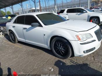  Salvage Chrysler 300