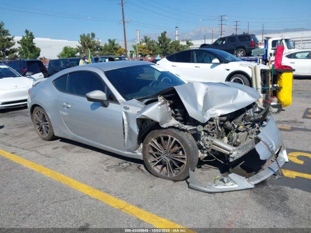  Salvage Scion FR-S