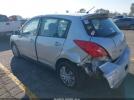 Nissan Versa 1.8s Image 10