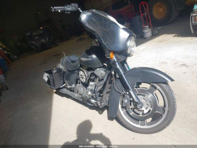  Salvage Harley-Davidson Flhx