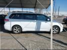 Toyota Sienna Le V6 8 Passenger Image 8