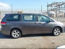 Toyota Sienna Base V6 7 Passenger Image 3