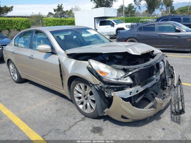  Salvage Hyundai Genesis